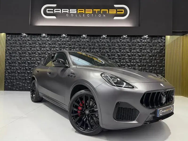 Usado Maserati Grecale 330 CV (242 kW) 2023 Gris / plata SUV
