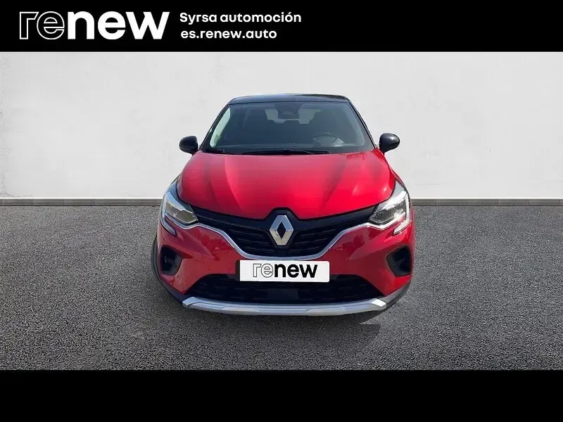 Usado Renault Captur Equilibre 90 CV (66 kW) 2023 Rojo SUV