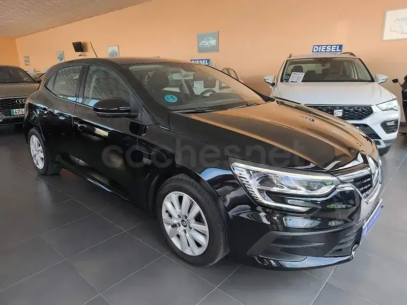Usado Renault Mégane II Intens 115 CV (84 kW) 2022 Negro Berlina
