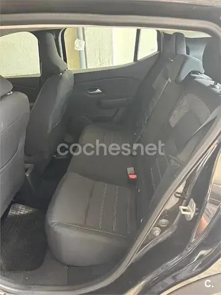 Usado Dacia Sandero Extreme 101 CV (74 kW) 2025 Negro Berlina