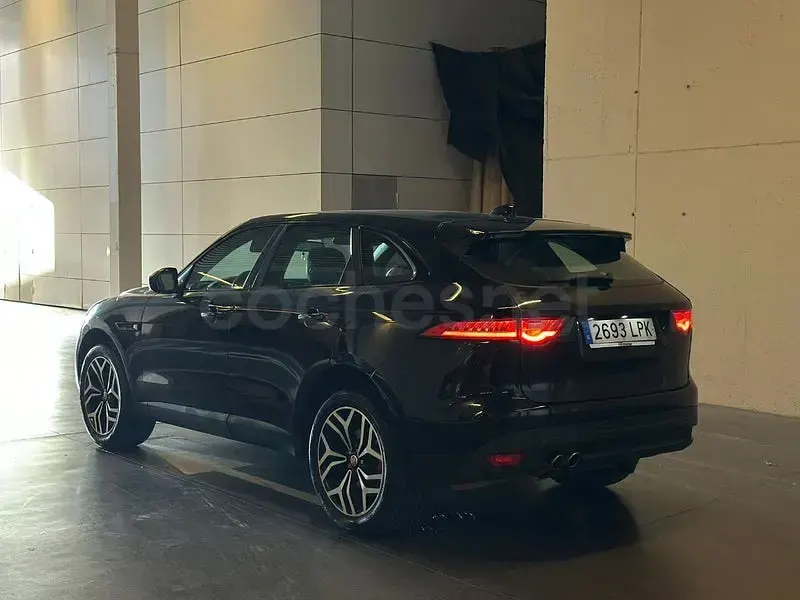 Usado Jaguar F-Pace Pure 180 CV (132 kW) 2016 Negro SUV