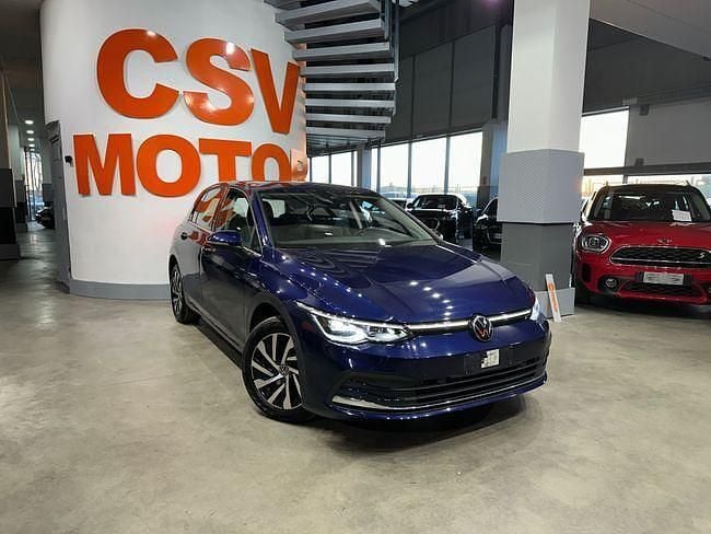 Usado VW Golf VIII 204 CV (150 kW) 2022 Azul Utilitario