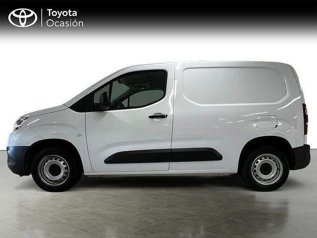 Usado Toyota Proace City City 102 CV (75 kW) 2024 Blanco Monovolumen
