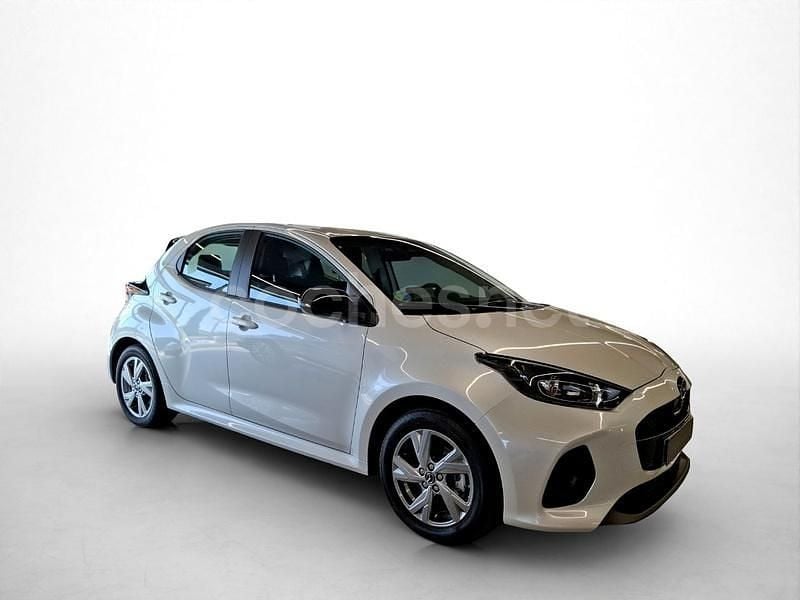 Usado Mazda 2 Exclusive-Line 116 CV (85 kW) 2025 Blanco Berlina