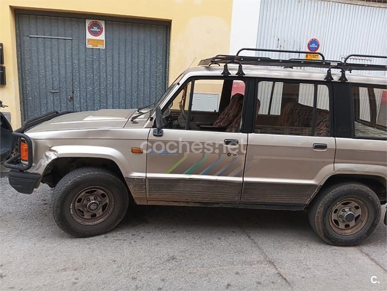 Usado Isuzu Trooper 159 CV (116 kW) 2000 Beige SUV