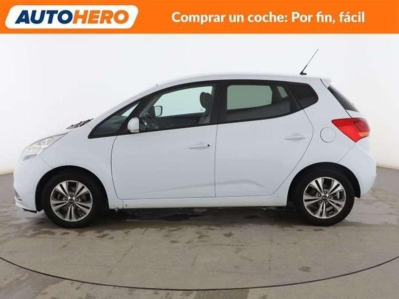 Usado Kia Venga 90 CV (66 kW) 2017 Blanco Utilitario