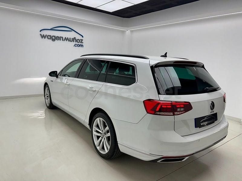 Usado VW Passat GTE 218 CV (160 kW) 2021 Blanco Familiar
