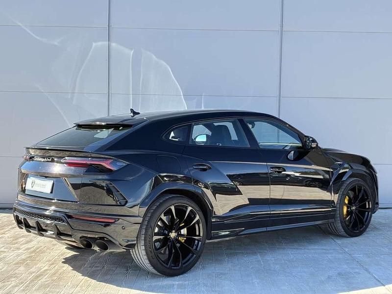 Usado Lamborghini Urus 650 CV (478 kW) 2020 Negro SUV
