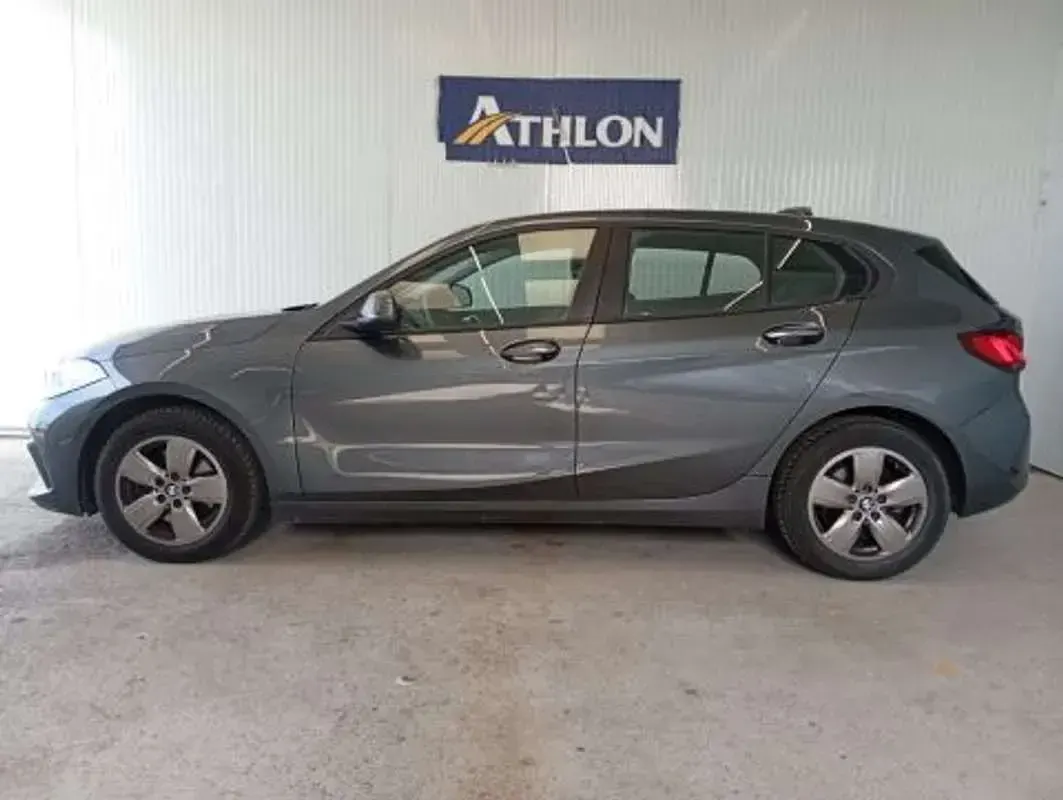 Usado BMW 118 150 CV (110 kW) 2021 Gris Utilitario
