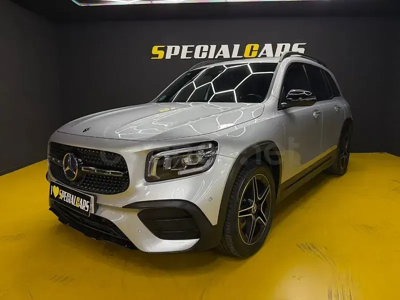 Usado Mercedes GLB200 150 CV (110 kW) 2021 Gris / plata SUV