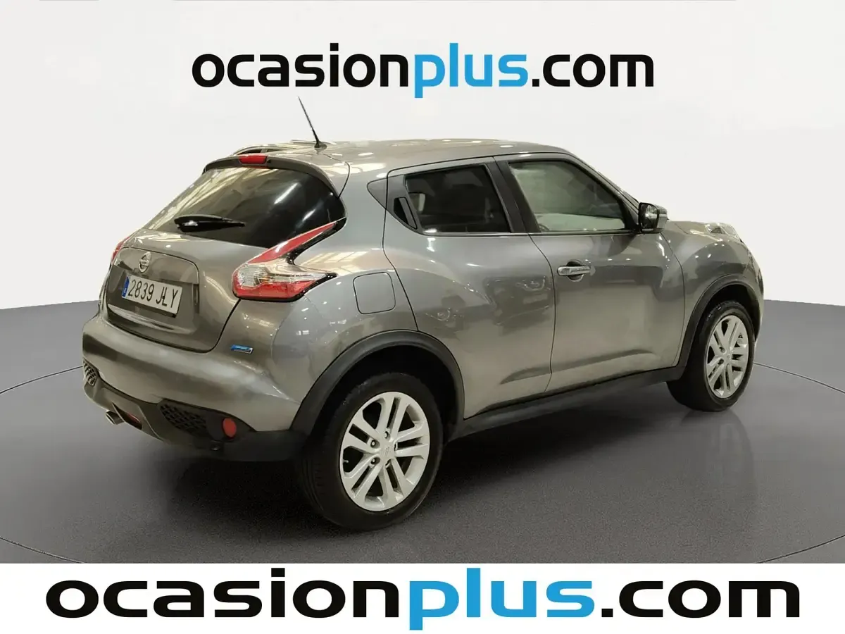 Usado Nissan Juke Acenta 110 CV (80 kW) 2016 Gris SUV