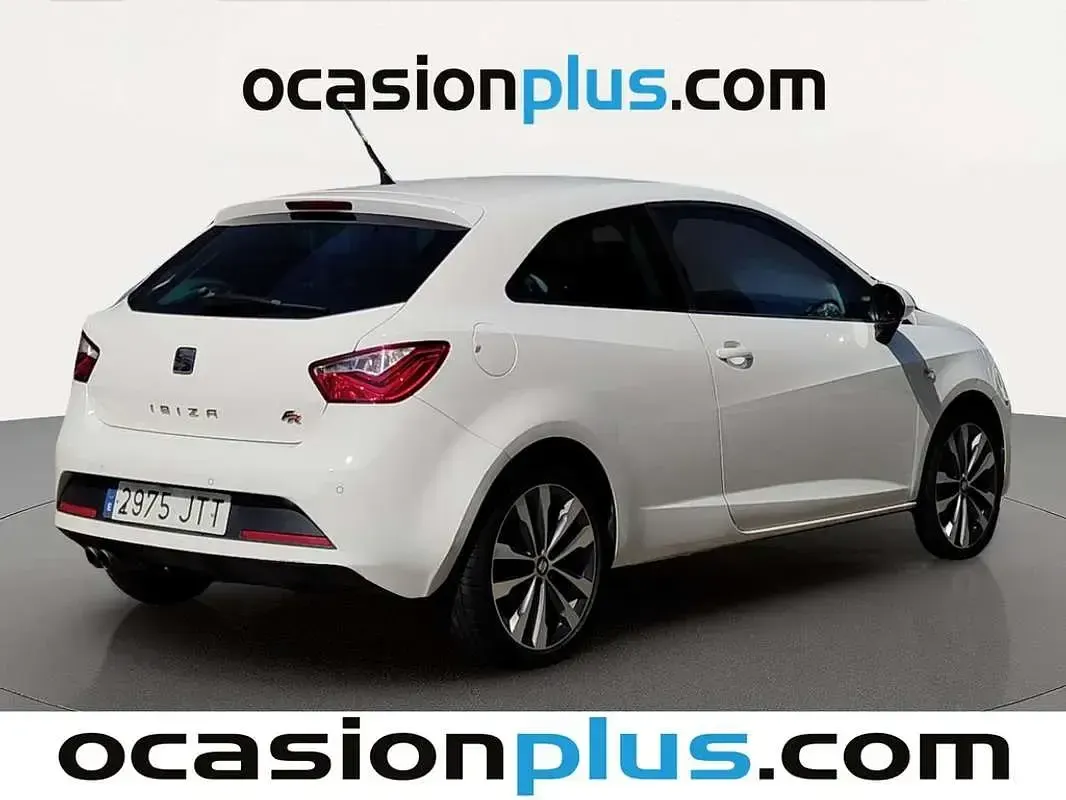 Usado Seat Ibiza SC FR 110 CV (80 kW) 2016 Blanco Utilitario