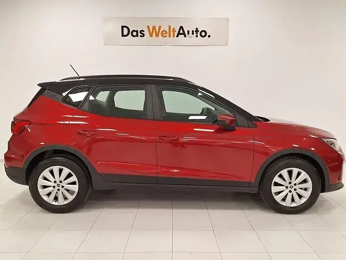 Usado Seat Arona Style 115 CV (84 kW) 2024 Rojo SUV