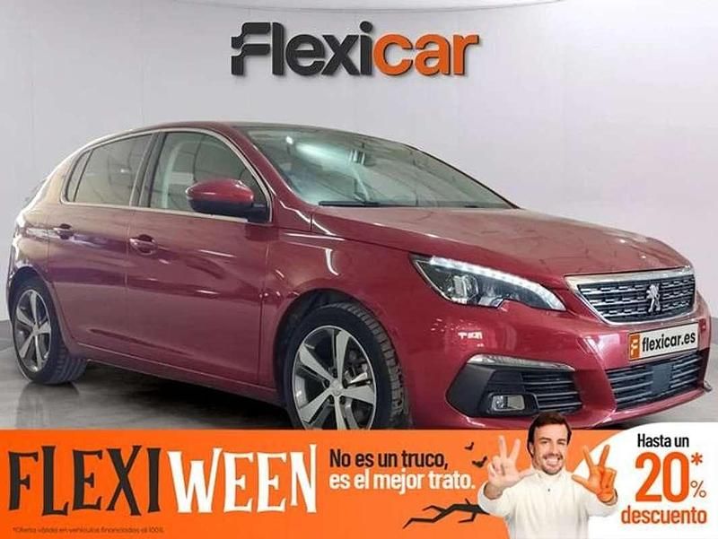 Rojo Usado 2018 Peugeot 308 Allure Utilitario | 13.490 € (Caro) - Imagen 1/4