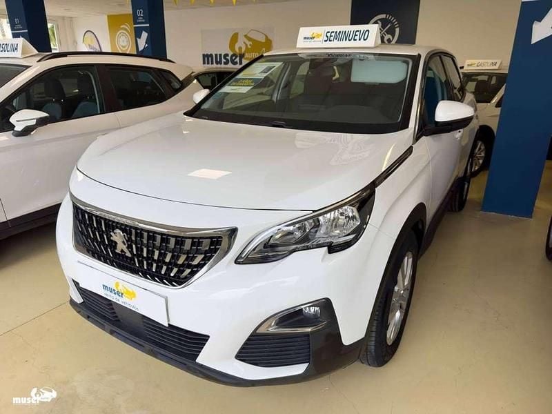 Usado Peugeot 3008 Active 131 CV (96 kW) 2020 Blanco SUV