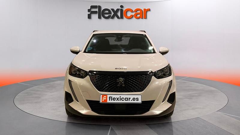 Usado Peugeot 2008 Allure 110 CV (80 kW) 2021 Blanco SUV