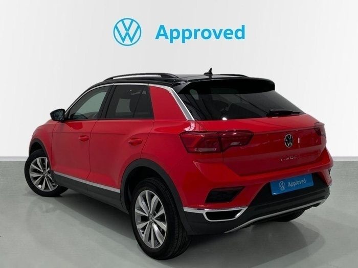 Rojo Usado 2021 VW T-Roc Advance SUV | 18.940 € (Precio justo) - Imagen 1/4