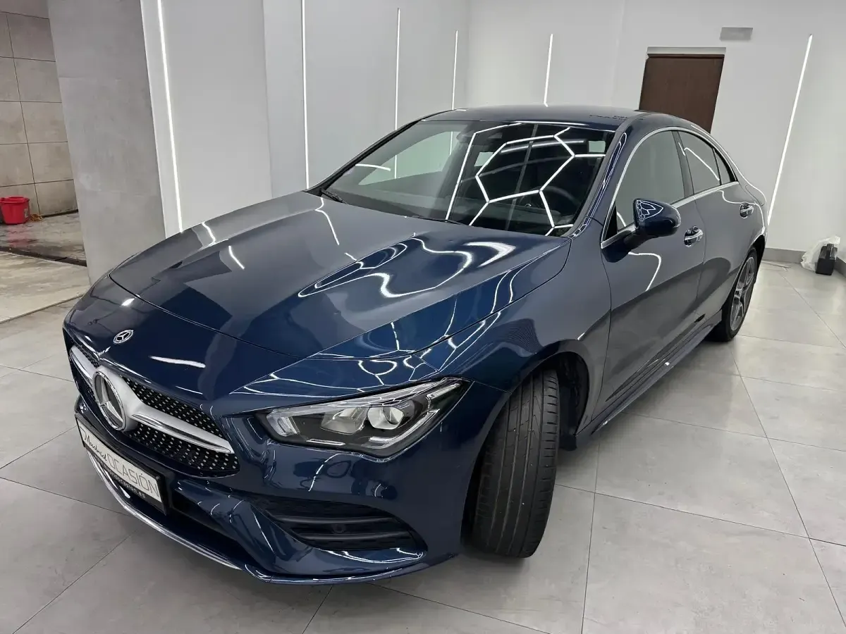 Usado Mercedes CLA250e 218 CV (160 kW) 2022 Azul Coupe