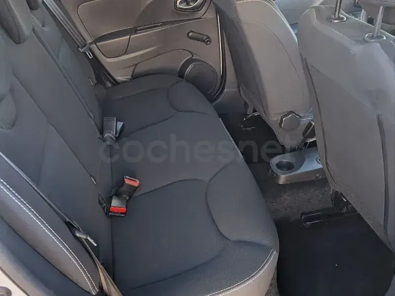 Usado Renault Clio IV Business 75 CV (55 kW) 2019 Blanco Berlina