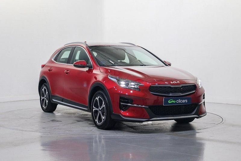 Usado Kia XCeed 141 CV (103 kW) 2022 Rojo SUV