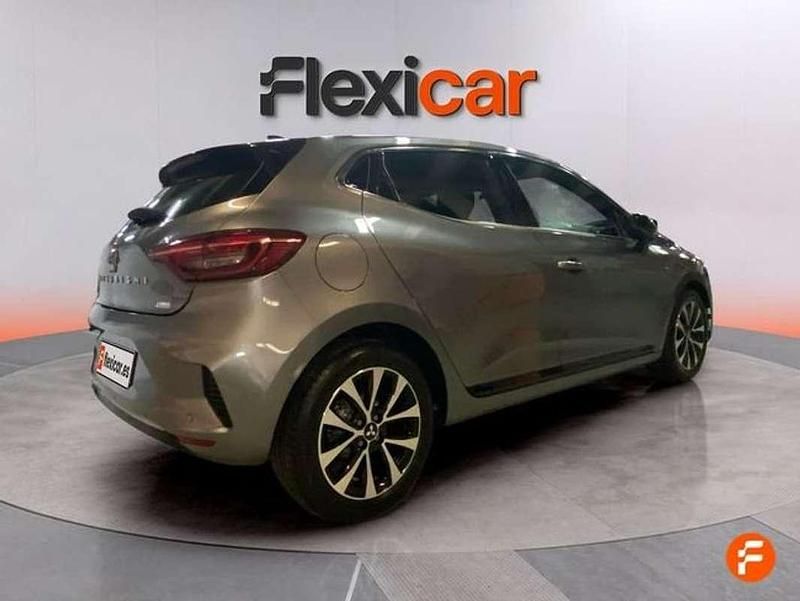 Usado Mitsubishi Colt 91 CV (66 kW) 2024 Gris Utilitario