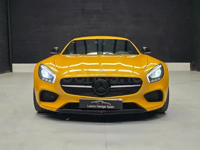Usado Mercedes AMG GT AMG 462 CV (339 kW) 2016 Amarillo Coupe