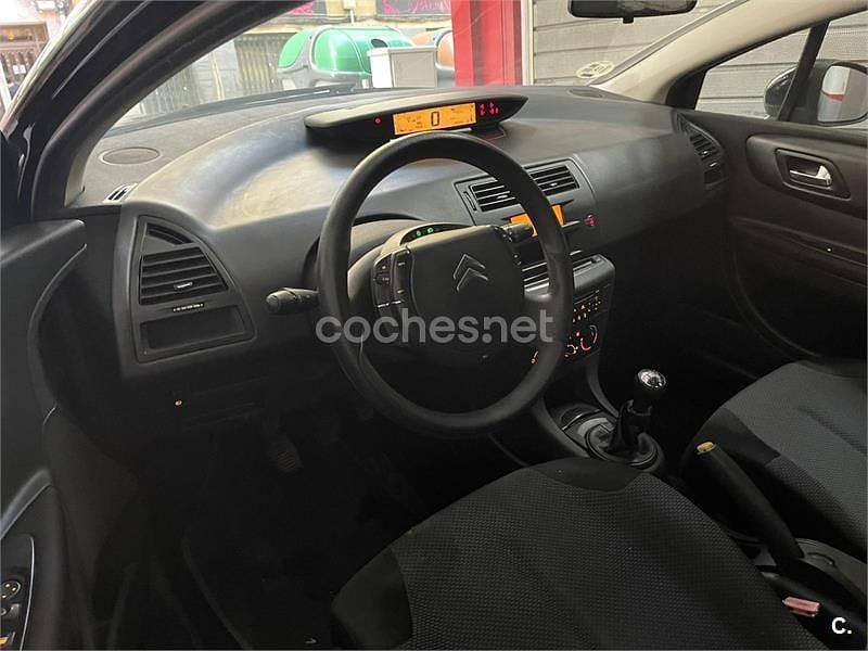 Negro Usado 2010 Citroën C4 Exclusive Berlina | 3400 € (Precio justo) - Imagen 1/4