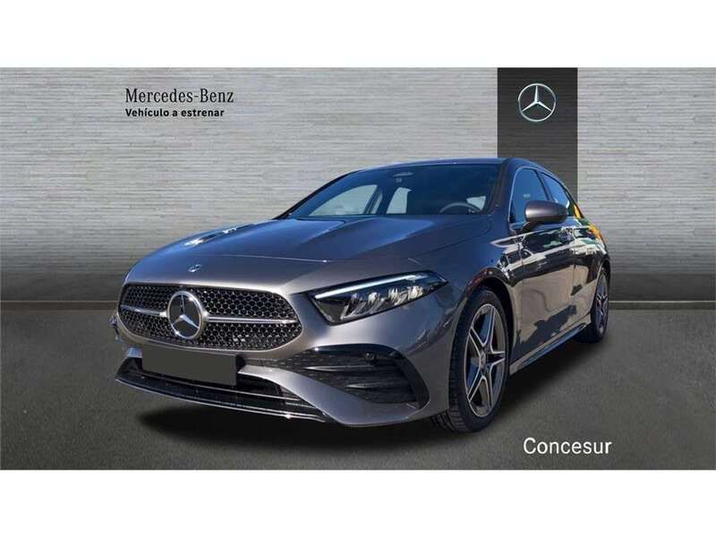 Gris Nuevo 2024 Mercedes A180 Utilitario | 33.900 € (Precio justo) - Imagen 1/4