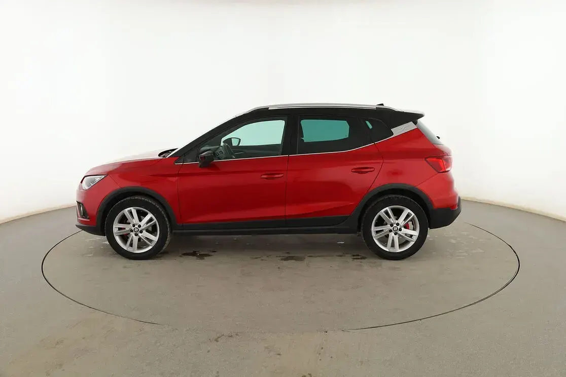 Usado Seat Arona FR 116 CV (85 kW) 2019 Rojo SUV