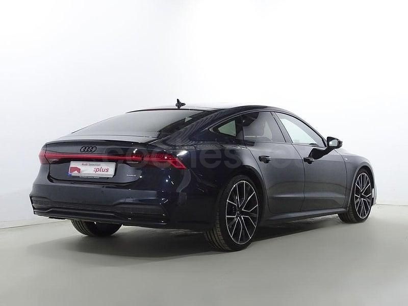 Usado Audi A7 Sport 286 CV (210 kW) 2022 Azul Berlina