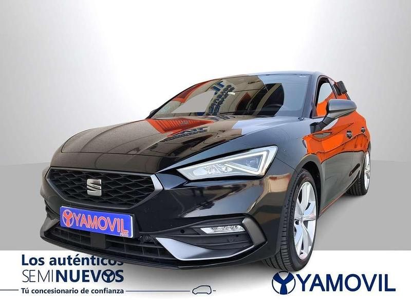 Negro Usado 2022 Seat Leon FR Utilitario | 19.950 € (Buen precio) - Imagen 1/4