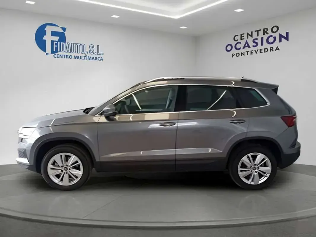 Nuevo Skoda Karoq Selection 150 CV (110 kW) 2025 Gris SUV