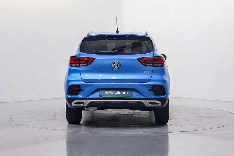 Usado MG ZS Luxury 111 CV (81 kW) 2024 Azul SUV