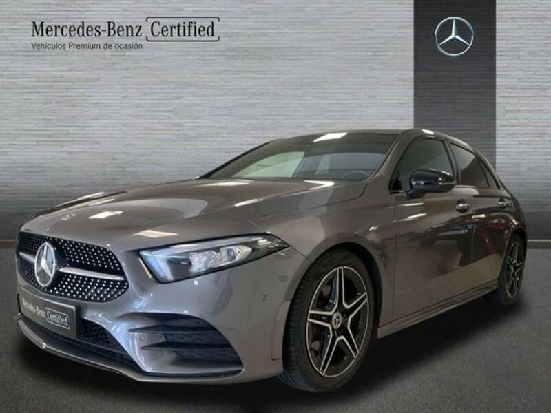 Gris Usado 2022 Mercedes A180 Berlina | 32.500 € (Caro) - Imagen 1/4