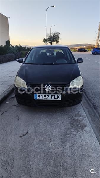Usado VW Polo Edition 80 CV (58 kW) 2008 Negro Utilitario