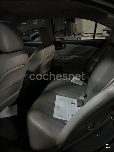 Gris / plata Usado 2007 Kia Magentis Berlina | 5500 € - Imagen 1/1