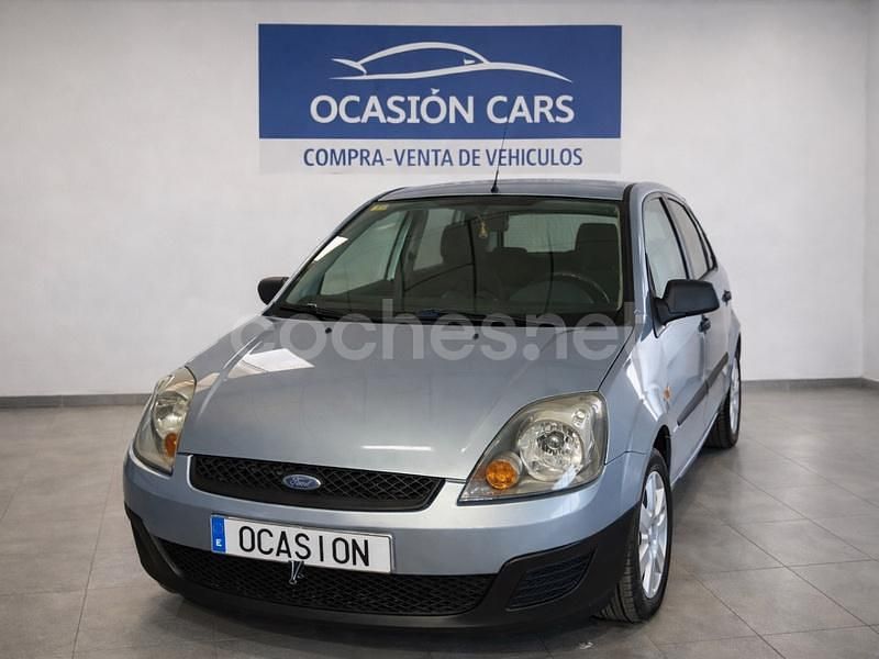 Azul Usado 2007 Ford Fiesta Berlina | 3199 € (Precio justo) - Imagen 1/4
