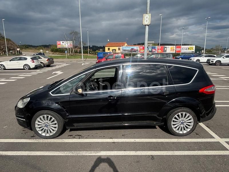 Negro Usado 2011 Ford S-MAX Trend Monovolumen | 7900 € (Un poco caro) - Imagen 1/4