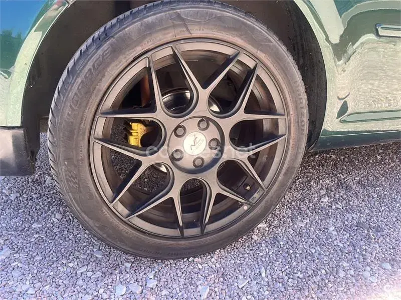 Usado VW Golf IV Highline 110 CV (80 kW) 2000 Verde Berlina