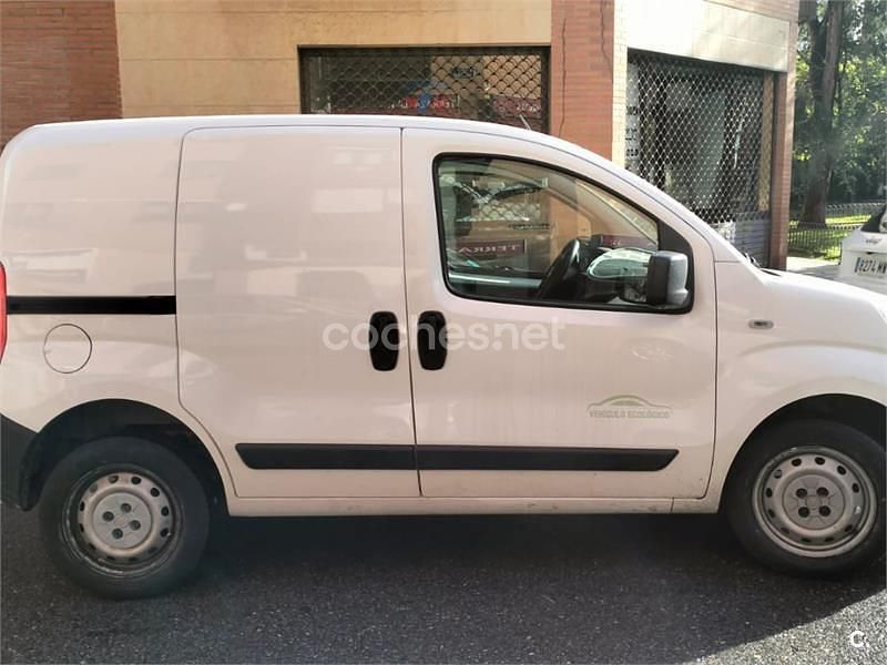 Blanco Usado 2016 Fiat Fiorino Monovolumen | 7000 € (Precio justo) - Imagen 1/3