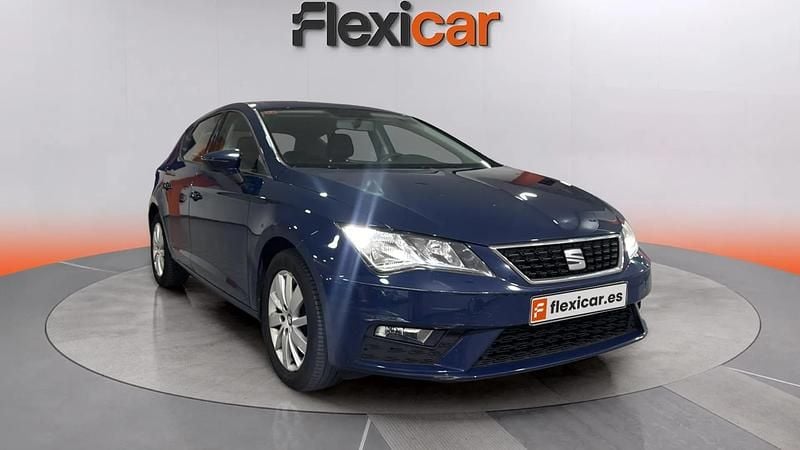 Usado Seat Leon Reference 115 CV (84 kW) 2018 Azul Berlina