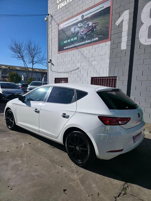 Usado Seat Leon 116 CV (85 kW) 2019 Blanco Utilitario