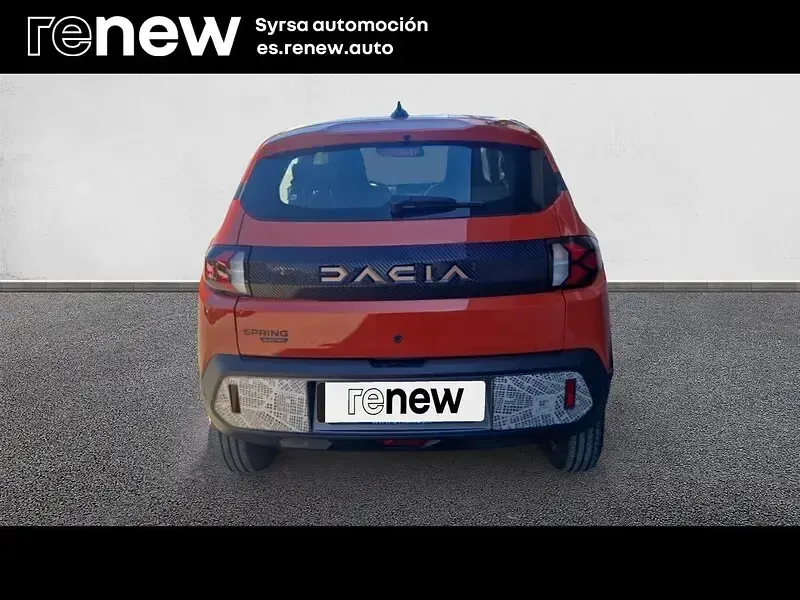 Używany Dacia Spring Extreme 47 kW (65 KM) 2025 Czerwony Hatchback