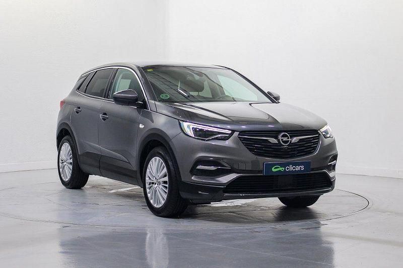 Usado Opel Grandland X Excellence 120 CV (88 kW) 2017 Gris / plata SUV