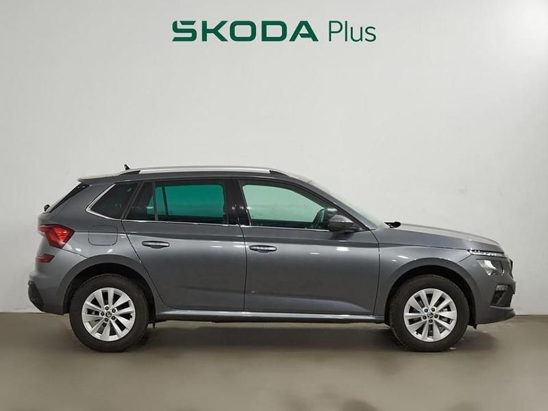 Usado Skoda Kamiq Selection 116 CV (85 kW) 2024 Gris SUV