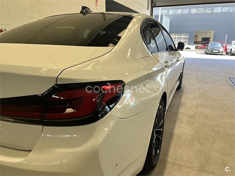 Käytetty BMW 520 190 HP (139 kW) 2021 Valkoinen Sedan