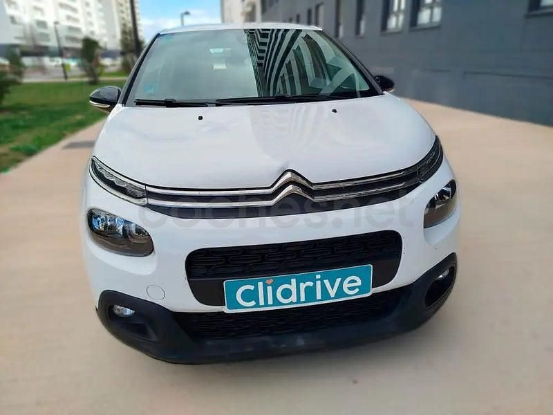Usado Citroën C3 Feel 102 CV (75 kW) 2019 Blanco Utilitario