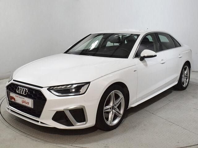 Usado Audi A4 S-Line 136 CV (100 kW) 2021 Blanco Berlina