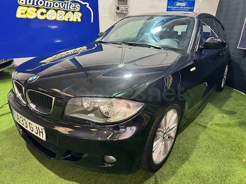 Usado BMW 118 143 CV (105 kW) 2008 Negro Utilitario