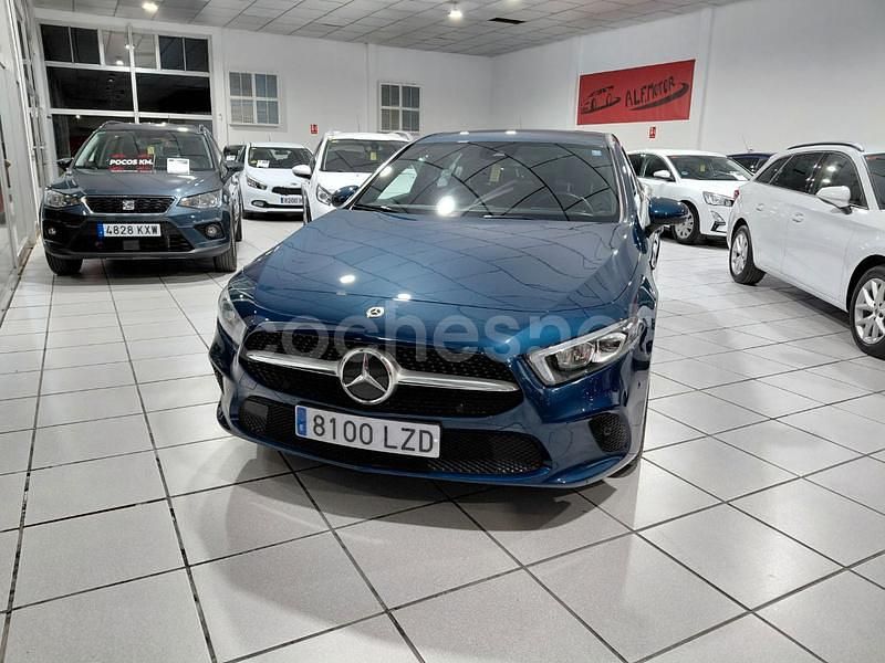 Usado Mercedes A200 150 CV (110 kW) 2022 Azul Berlina